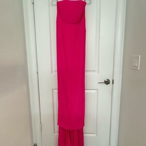 Solace London Fuchsia Strapless Gown